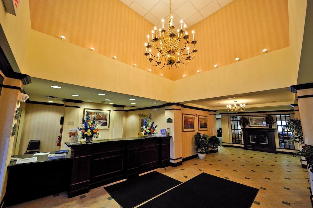 Holiday Inn Express Syracuse Airport By Ihg North Syracuse Экстерьер фото