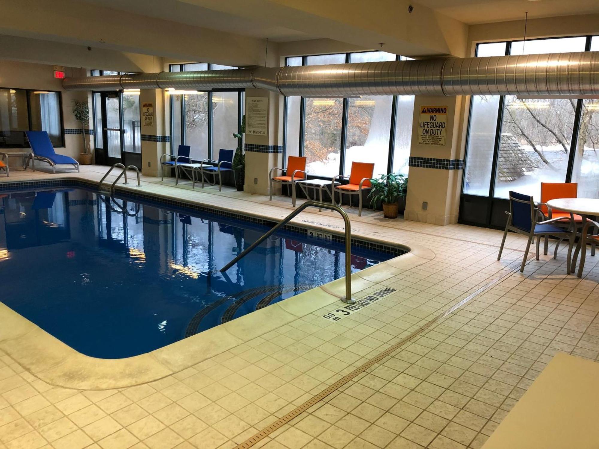 Holiday Inn Express Syracuse Airport By Ihg North Syracuse Экстерьер фото