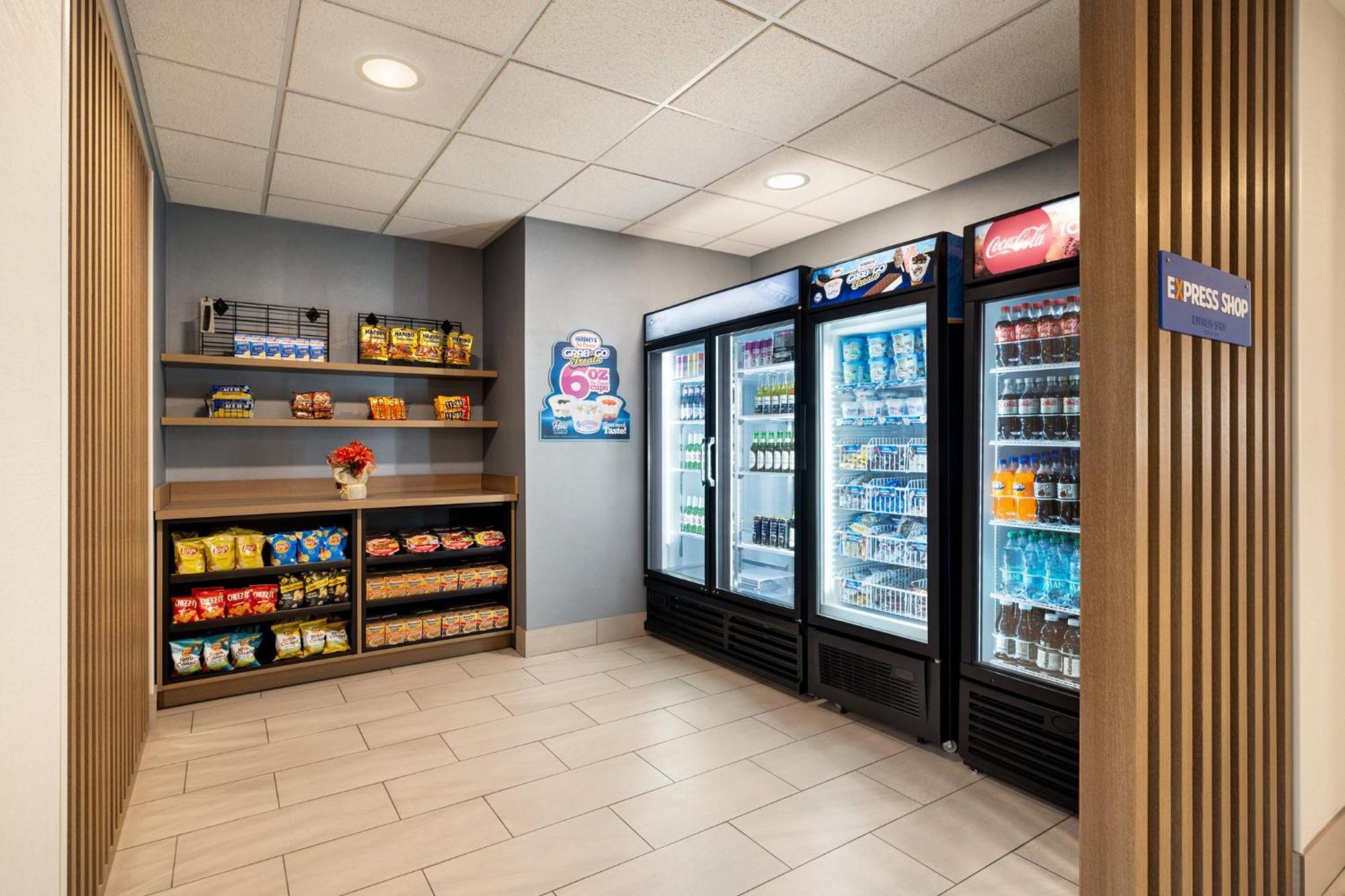 Holiday Inn Express Syracuse Airport By Ihg North Syracuse Экстерьер фото